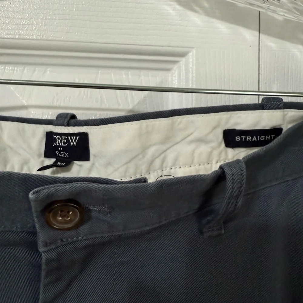 J Crew Men’s Flex Straight Leg Blue Chino Pants size 38 x 32